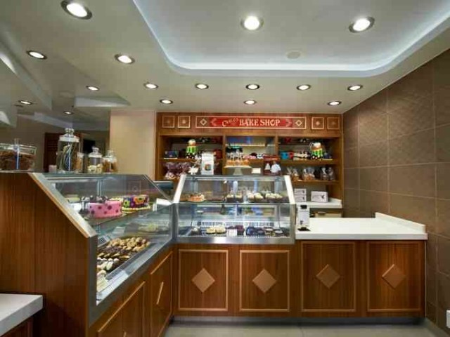 Cappuccino and canoli on the high seas at Carlos Bakery (TV's Cake Boss) on Norwegian cruise liners. (USA Today)