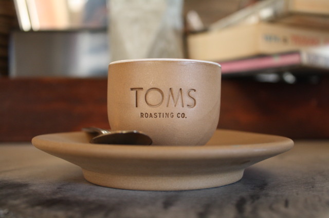Toms-cafe-austin-6199