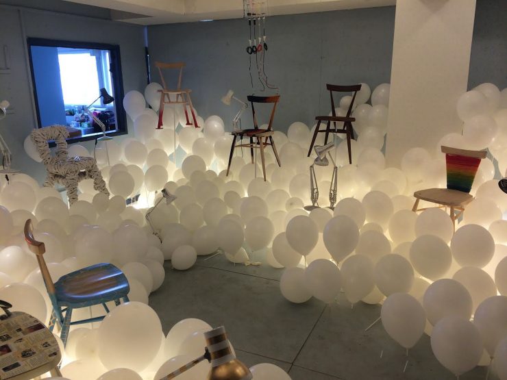 DesignJunction London Coffee-room of balloons