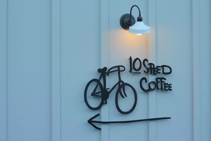 pedaler's fork calabasas california coffee bikes cycling ted speed roasters restaurant sprudge