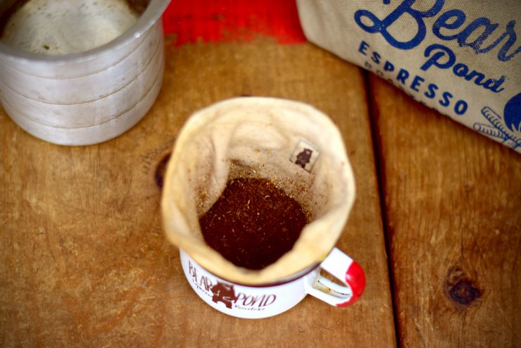 bear pond espresso tokyo shimokitazawa japan coffee coffeedust poke filter cafe sprudge
