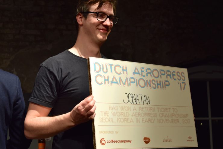 dutch aeropress championship 2017 coffeecompany jonatan scheeper single estate coffee amsterdam holland netherlands sprudge