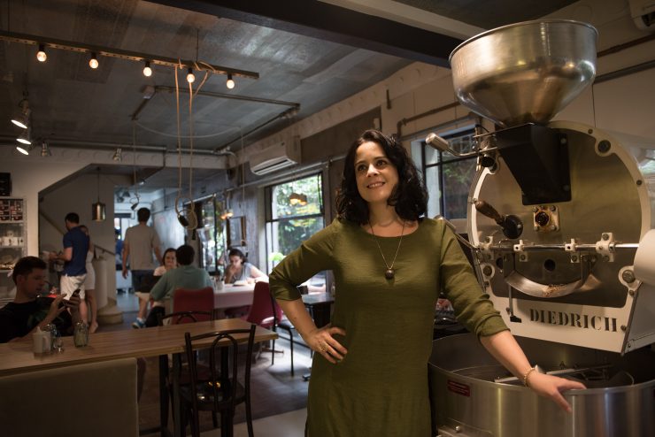 isabela raposeira interview sao paulo brazil coffee lab school cafe roaster sprudge