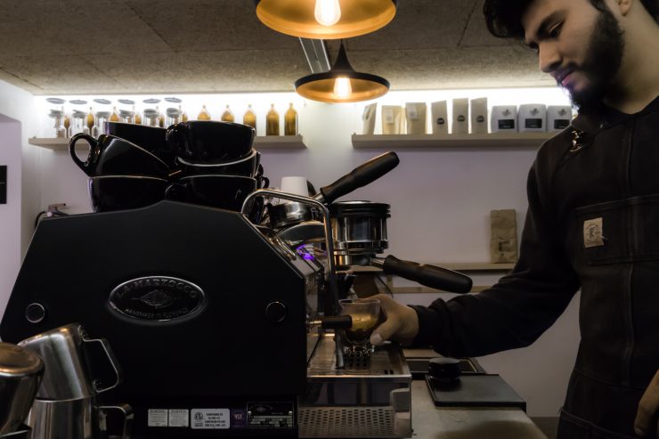 almanegra cafe roma mexico city coffee multi-roaster sprudge