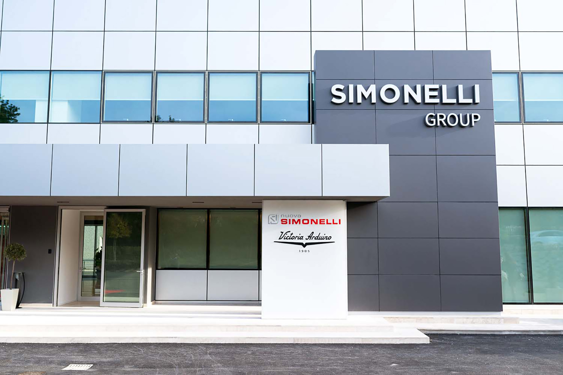 simonelli group headquarters italy