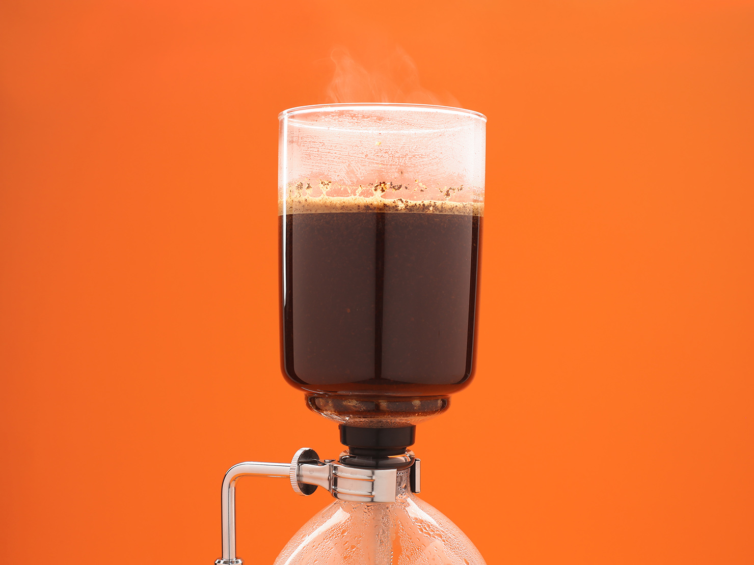 How To Brew With A Siphon Coffee Maker Sprudge Coffee