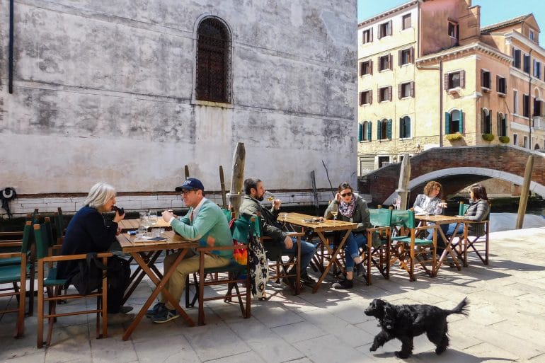 Venice Vino Vero External Seating Alexander Gable 01