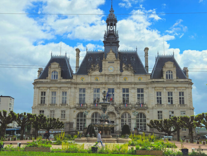 limoges guide establishing shot 1