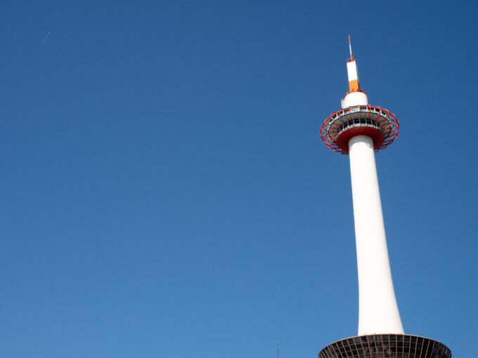 kyoto establishing shot kyoto tower michael joseph 02