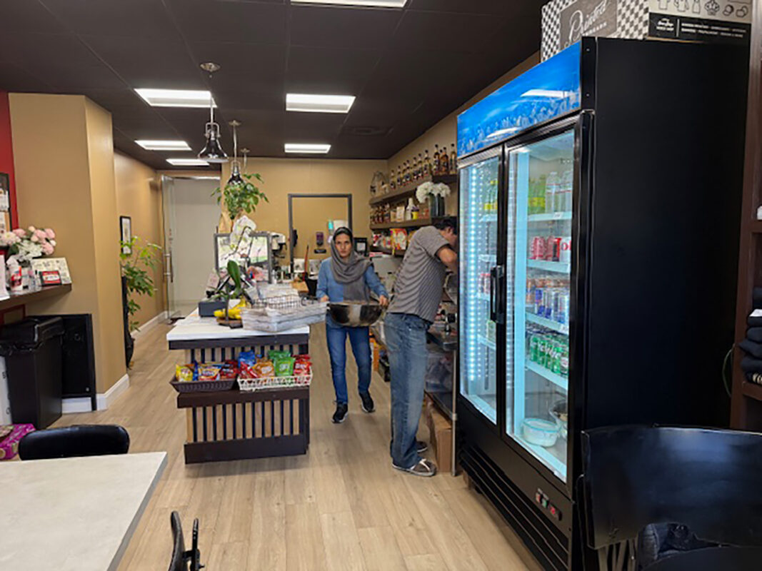 refugee training bekinder cafe 08