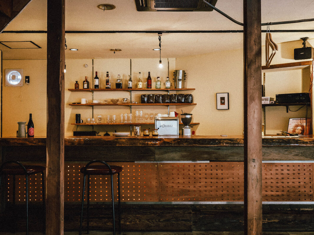 sangenjaya cafe guide ginzan interior bond 02