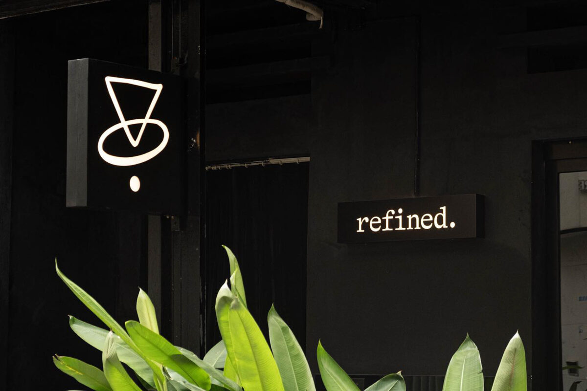 Hanoi smoking rooms with a refined exterior design are from theme 1