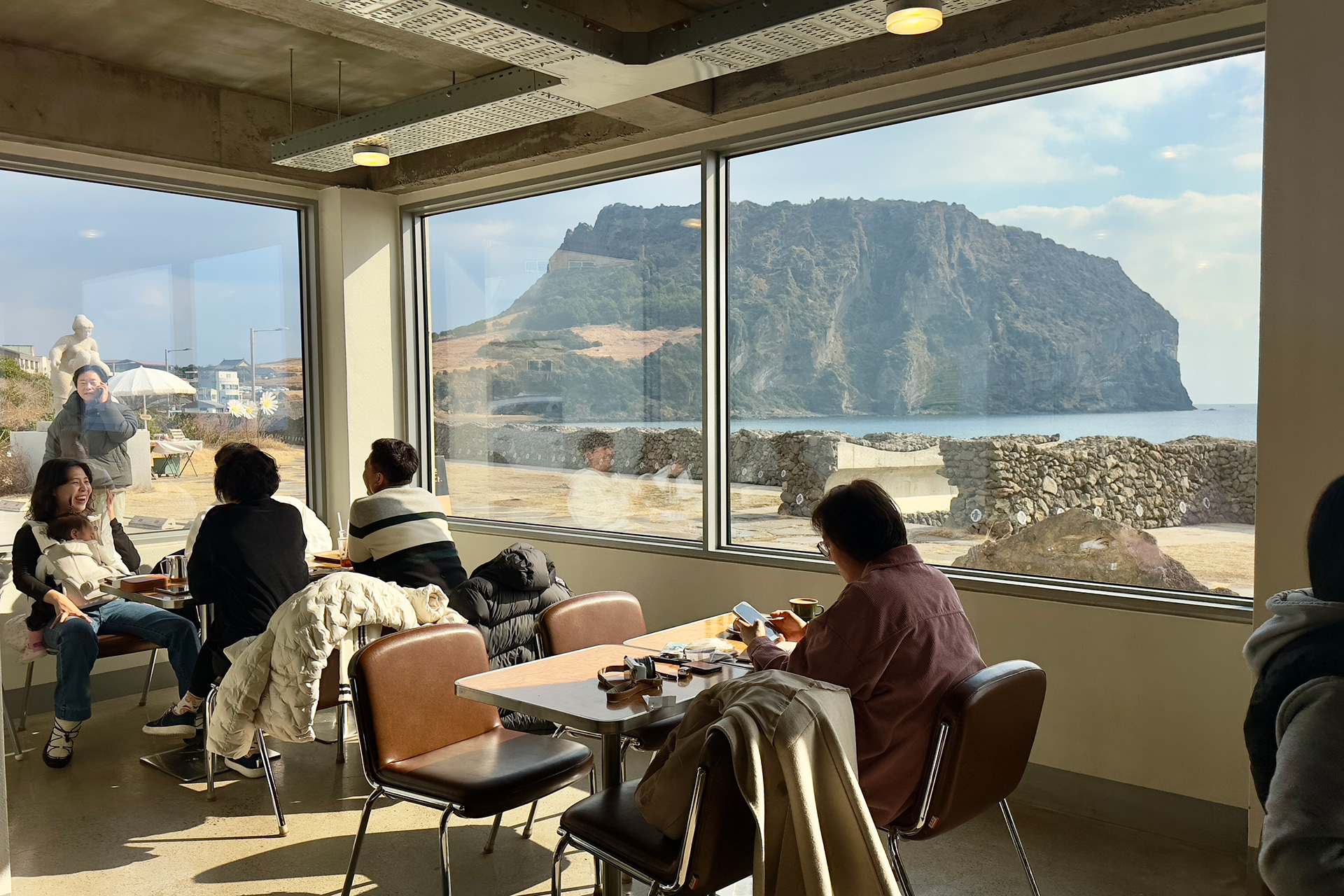 The Sprudge Guide To Coffee On Jeju Island, South Korea | Sprudge Coffee