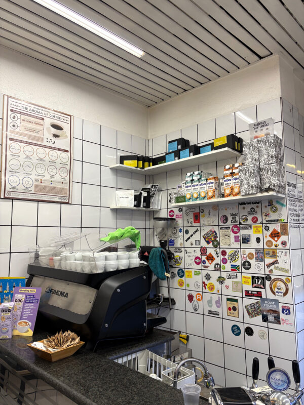 palermo guide bar vabres interior2