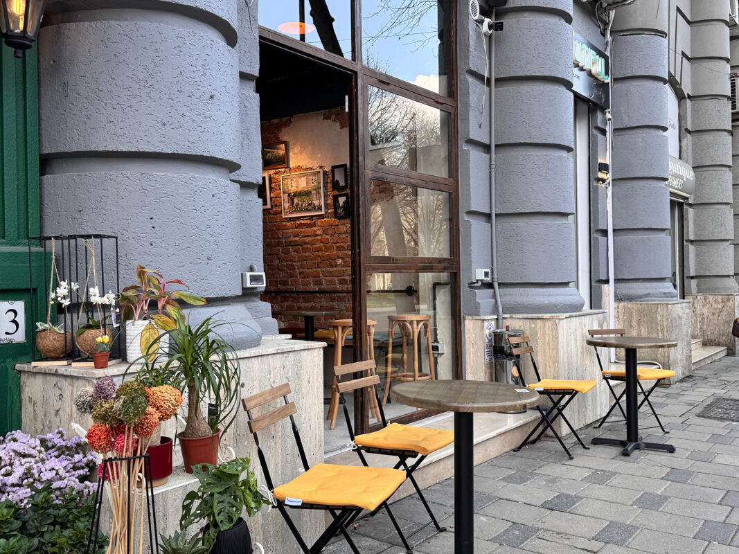 frutza tirana coffee guide benjamin sand4