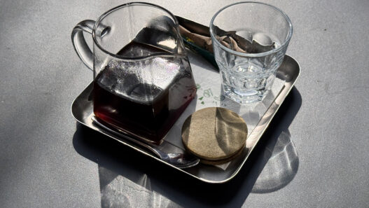 mimoza n'qoshe tirana coffee guide benjamin sand3