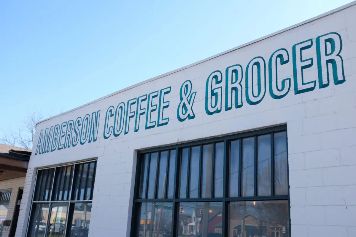 Indianapolis-Guide---amberson-exterior