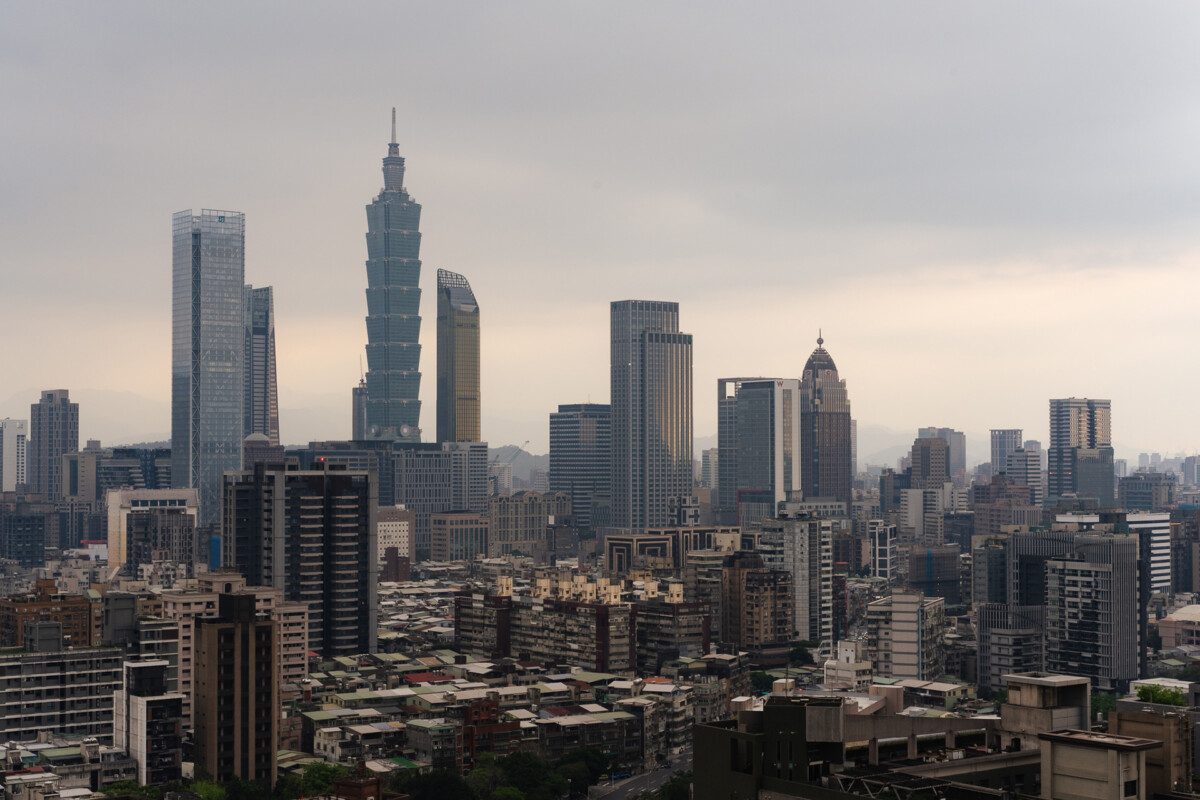 taipei_guide_1_cover_eric_hsu