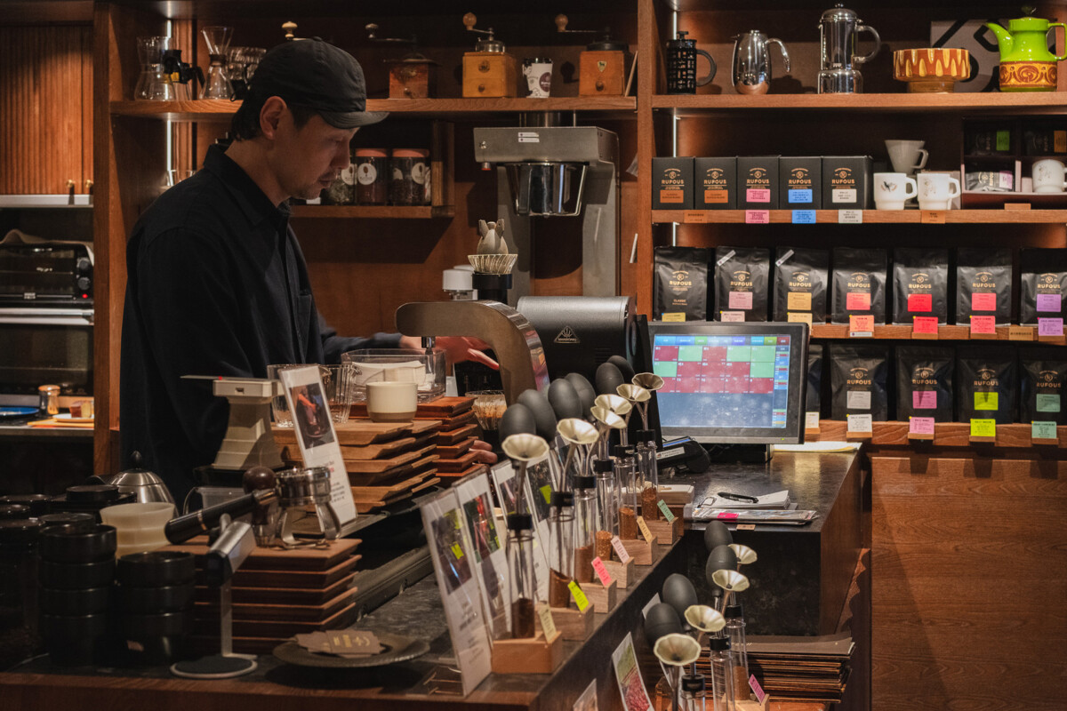 taipei_guide_rufous_coffee_interior_eric_hsu