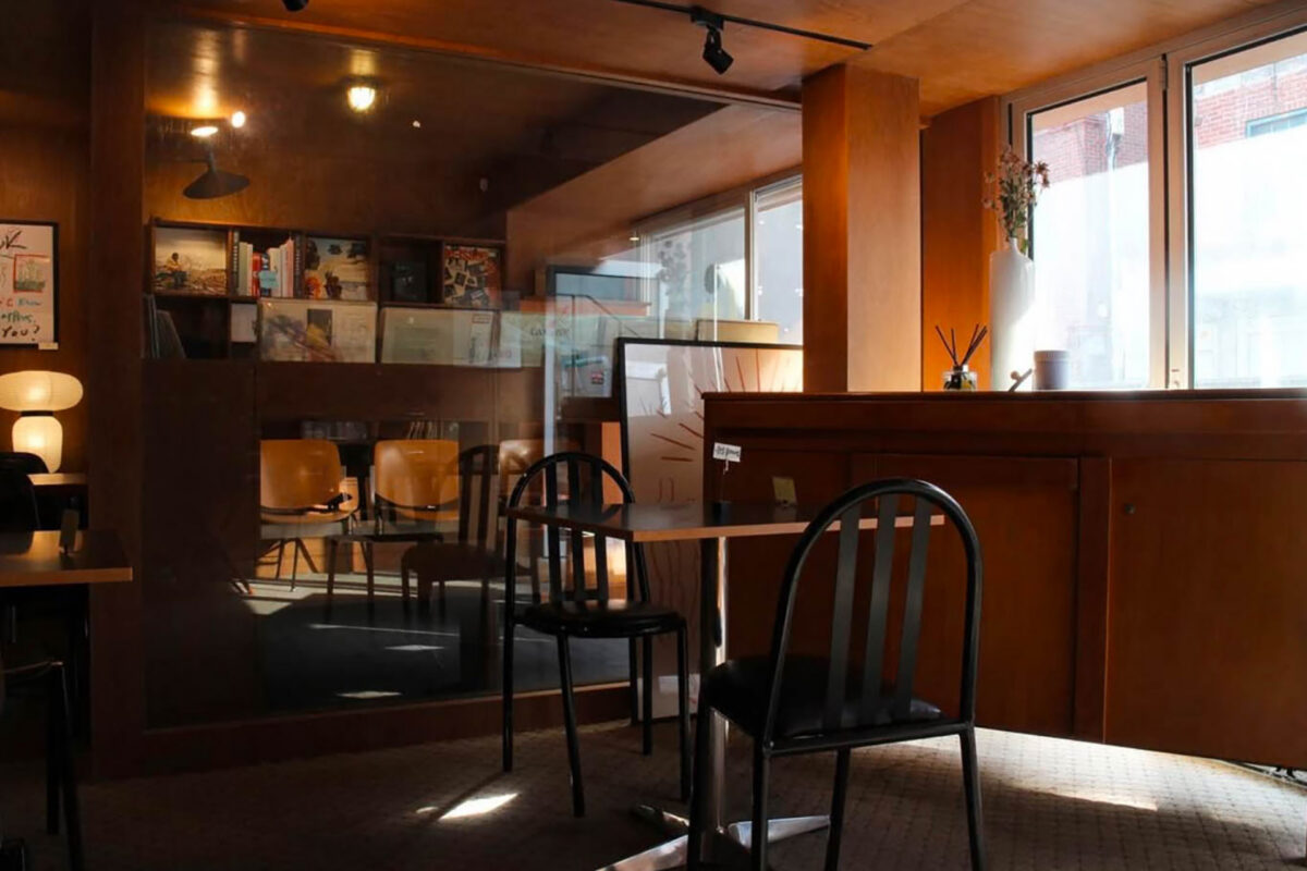 seoul lp cafes interior turndownservice instagram