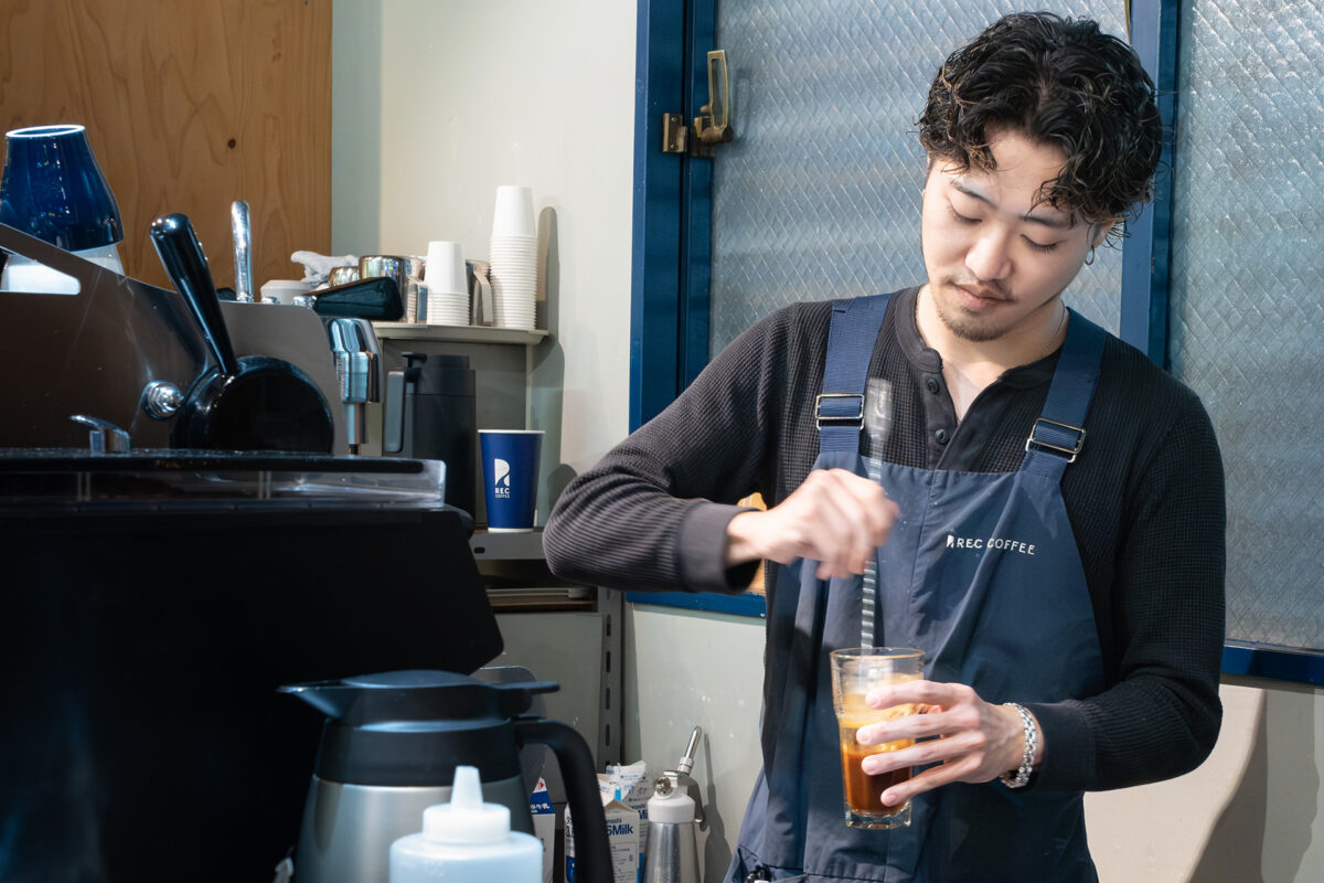 fukuoka city rec coffee yakuin station interior michael joseph 02